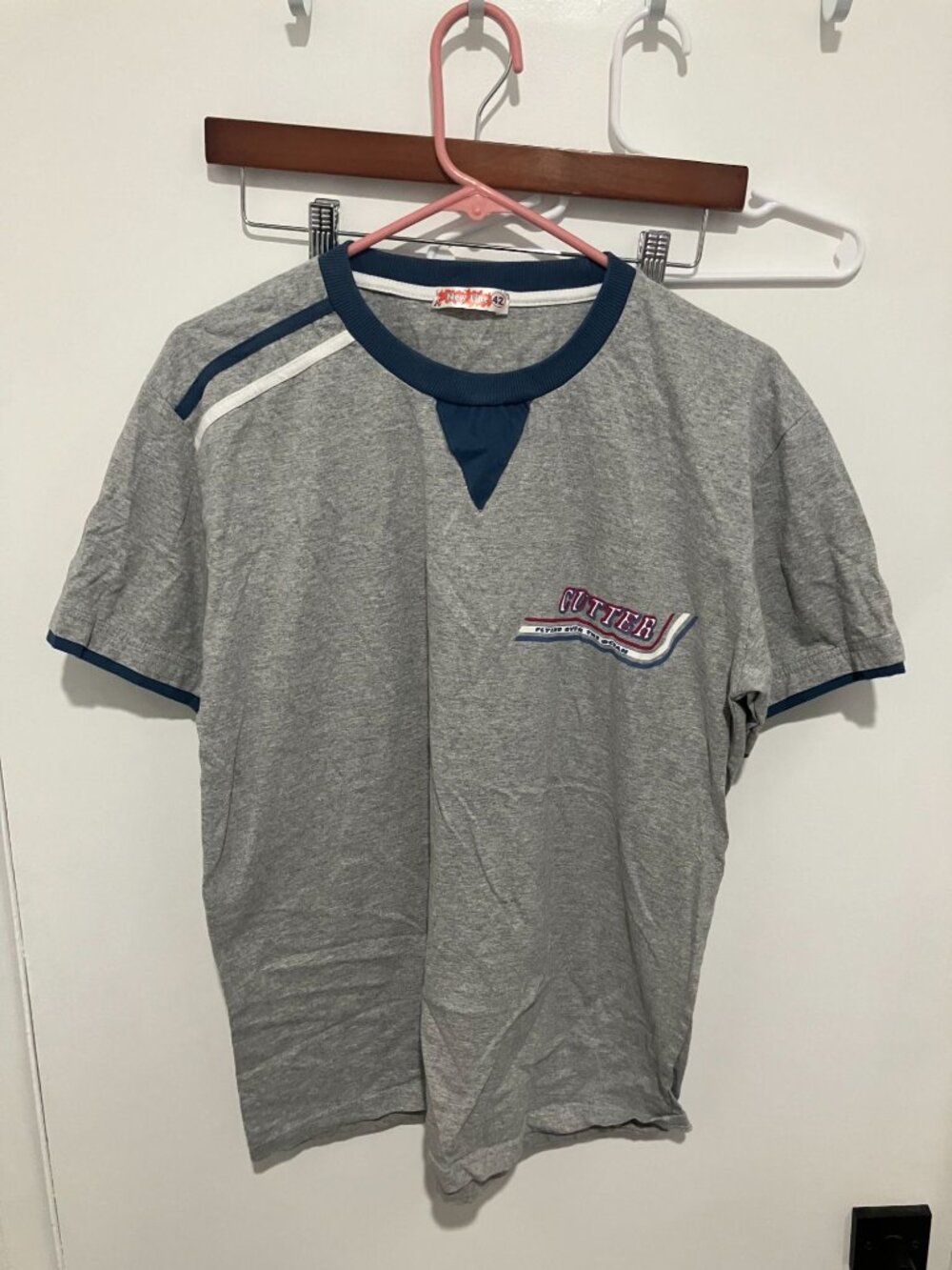 New Line Men's Cutter: Flying Over The Ocean T-Shirt, Gray, Size 42 (Large)